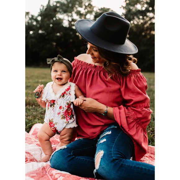 About Me - Picture 1 of 1